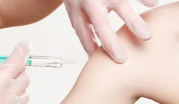 Joven antivacunas contrae la varicela en Estados Unidos