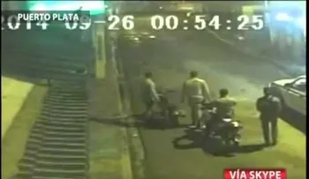 Cámara capta asesinado de joven a balazos en Sosúa  (Video)