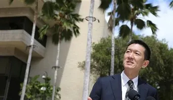 Juez en Hawai suspende restricciones migratorias de Trump 