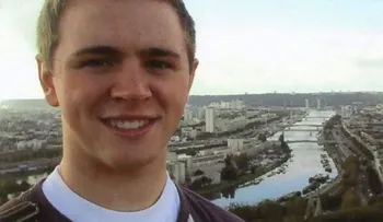 Un joven estadounidense sobrevive a los ataques de Bruselas, París y Boston