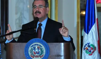 Danilo Medina supervisa trabajos avenida Circunvalación Santo Domingo