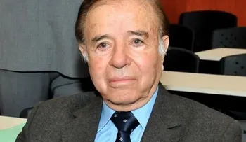 Condenan a Menem a cuatro años y seis meses de prisión por pagos ilegales 