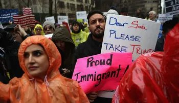 El plan de inmigración de Trump podría costarle miles de millones de dólares a EE.UU.
