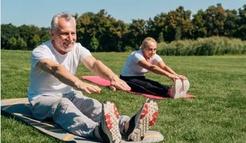 El equilibrio: clave para una vida saludable después de los 70