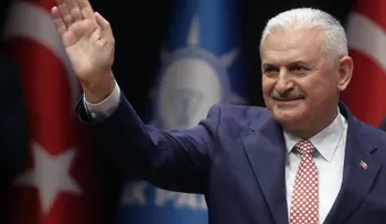 El primer ministro de Turquía confirma un aparente intento de golpe militar