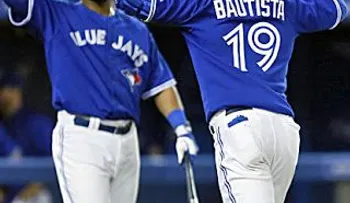 Odor dispara dos jonrones; Bautista y Encarnación logran uno