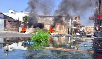 Desborde  de cloaca afecta a Pueblo Nuevo
