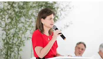 Raquel Peña almuerza con líderes cristianos del Cibao