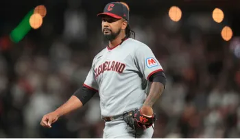Clase y Ortiz enfrentan cargos por apuestas ilegales en la MLB