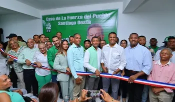 Fuerza del Pueblo inaugura local en Santiago Oeste