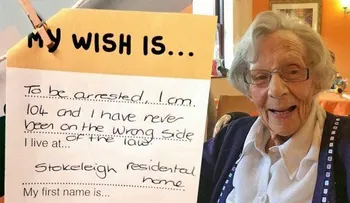 Una mujer de 104 años pide ser arrestada para estar en "el lado equivocado de la ley"