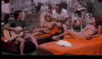Una escena de película entre Juan Gabriel y Don Ramón invade las redes (VIDEO)
