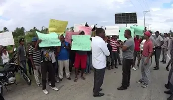 Protestan en La Caleta por construcción de planta de gas