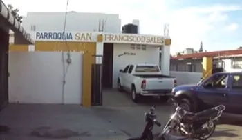 Desconocidos roban en Parroquia San Francisco de Sales en Moca