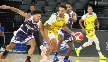 San Carlos logra su primer triunfo en el 50 TBS Distrito 2026 al vencer 83-64 a El Millón