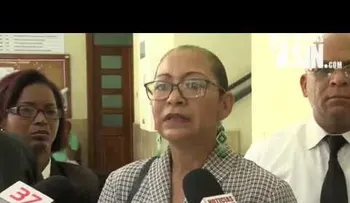 Imputada por fraude en SEMMA cae como una guanábana, al escuchar condena (VIDEO)