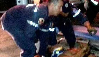  Vehículo cae desde 100 metros de altura y deja dos muertos