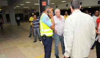 Mantienen alerta en el AILA luego de falsa alarma de bomba