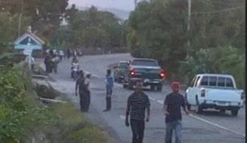 Decenas visitan santuario de la Virgen en Loma de Cabrera