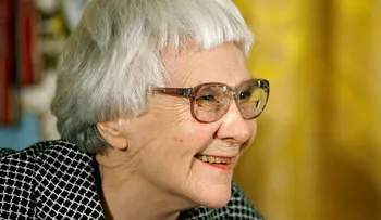 La escritora Harper Lee muere a los 89 años