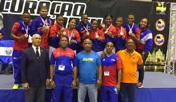 Karate gana 10 preseas de oro en Curazao