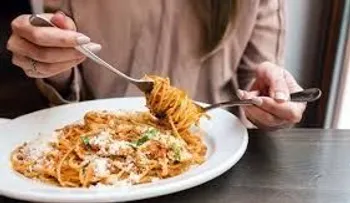 Comer arroz o pasta cocinados con días de antelación puede causar la muerte 