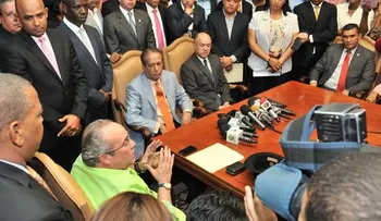 Pared Pérez y Mariotti acuden a Procuraduría