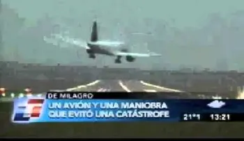 A segundos de estrellarse pareció obrar un milagro de Dios 
