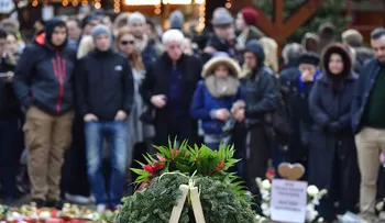 Allanan dos casas en relación con el ataque a mercado de Navidad en Berlín