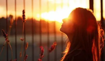 4 claves psicológicas para vivir en el aquí y el ahora