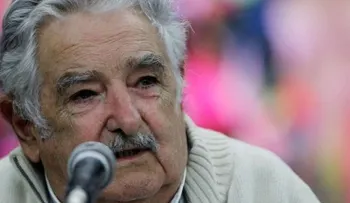 José Mujica encontró "centelleante" a Fidel Castro 