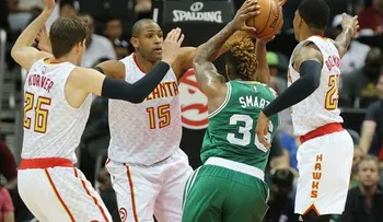 Atlanta toma ventaja 2-0 al vencer a Boston