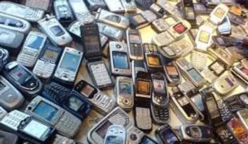 Decomisan en tienda celulares robados
