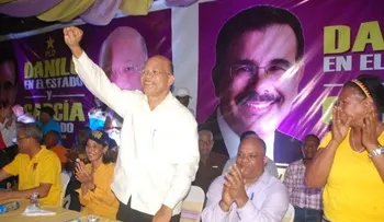 José García oficializa candidatura a diputado por Santo Domingo Norte 