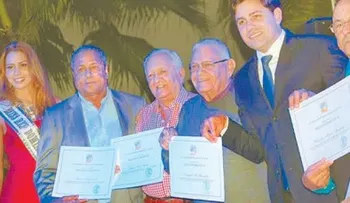 Alcaldía de Ocoa reconoció a exdeportistas