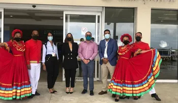 Tras más de una década RD recibe vuelo islandés