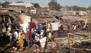 Al menos 14 muertos y 30 heridos al explotar un almacén de pirotecnia en México