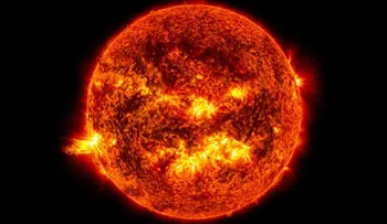 Científicos de Harvard anuncian una erupción solar que podría acabar con la humanidad