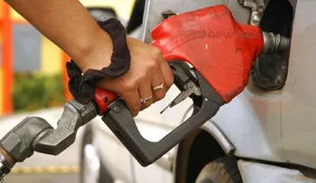 Congelan nuevamente precios de los combustibles
