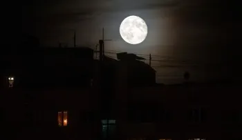 Luna de nieve" se podrá ver hasta la madrugada del lunes 10 de febrero 