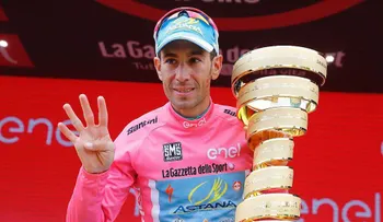 El Giro de Italia fue para el italiano Nibali, el colombiano Chaves quedó en segundo puesto