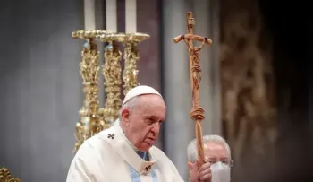 El papa lamenta que "nuestro tiempo está viviendo una carestía de paz"
