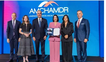 Raquel Arbaje destaca alianzas para el desarrollo en AMCHAMDR