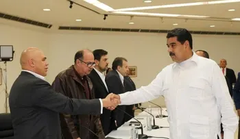 Nicolás Maduro se compromete con el diálogo; afirma está â??dispuesto a escucharâ?