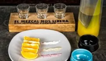 El mezcal amplió su denominación de origen: 7 datos e historias del popular destilado mexicano