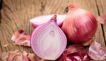 ¿Por qué deberías dormir con un cataplasma de cebolla en el cuello? 