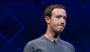 Rusia amenaza con bloquear Facebook si no cumple con ley de almacenamiento de datos