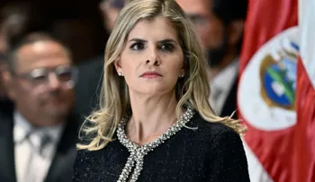 Presidenta de Costa Rica destituye a su canciller por ocultar reunión con Trump en la ONU