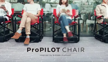 Nissan inventa una silla automática para hacer cola