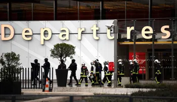 El atacante de Orly estaba bajo la influencia del alcohol y las drogas